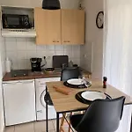 Apartamento Calme Dans Belle Résidence Avec Piscine • Parking • Wifi Toulouse