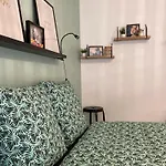 Calme Dans Belle Résidence Avec Piscine • Parking • Wifi Apartamento